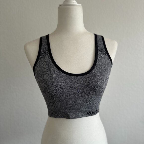🖤 Reebok Gray Seamless Sports Bra - Size Medium🖤 - Picture 2 of 6
